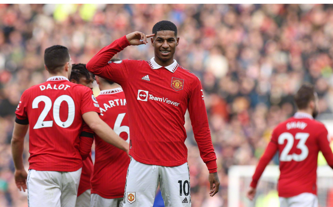 这位年轻的 这位年轻的