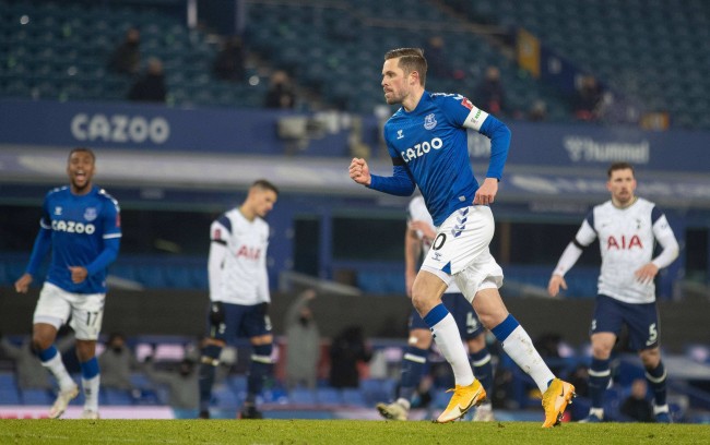 场对国米比 场对国米比